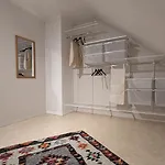 Townhouse In Daire