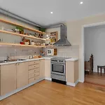 Townhouse In *