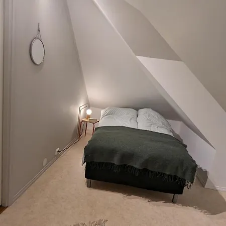 Townhouse In Central