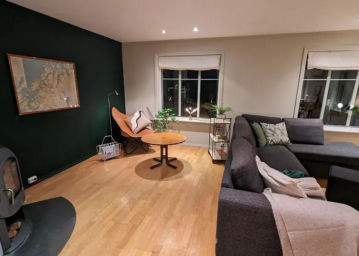Townhouse In *
